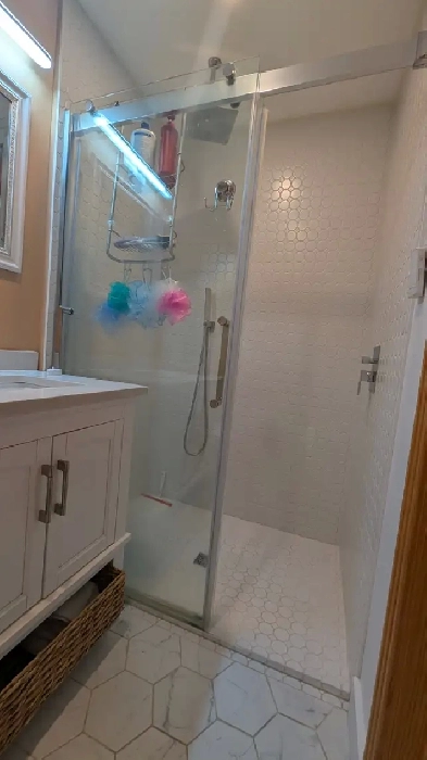 3 bedroom 2 bath near Atwater metro and universities Image# 7