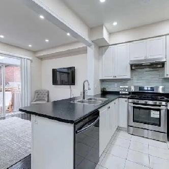 Sigle Bedroom or new immigrants, fully furnished Image# 1