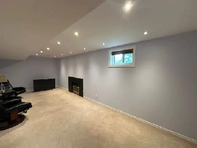 Prime Location_2 Bed_2 Bath_Separate Entrance_Laundry_Storage Image# 1