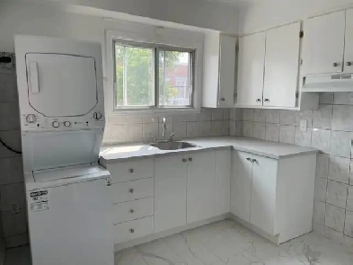 5 1/2 Apartment for Rent - Upper Duplex   Basement (Parc-Ex) Image# 1