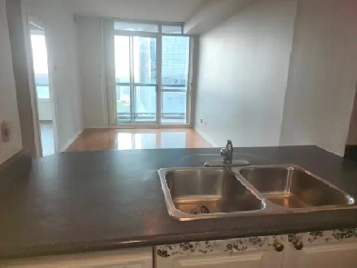 1 bdrm condo connects to North York Subway Stn Image# 1