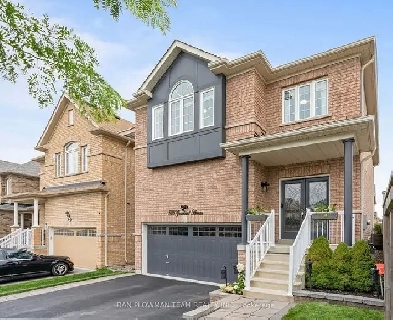 Elegance and Comfortable All Brick Home for Sale in Oshawa! Image# 1