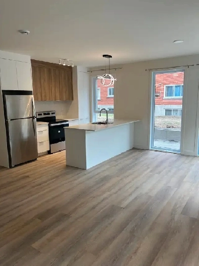 2-Bedroom in Dorval - New Construction - FREE MONTH Image# 1