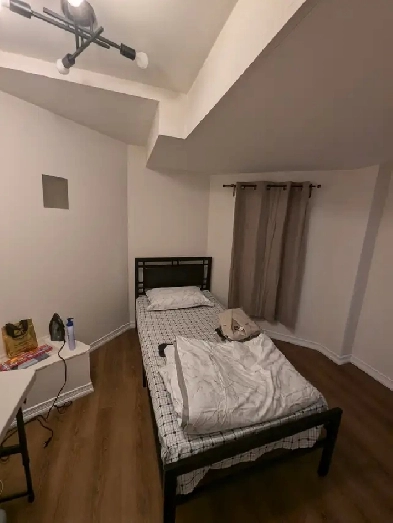 Private room for rent and only for female Image# 7