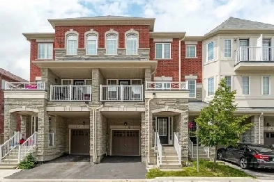 Master bedroom available to Rent in Brampton Townhome Image# 1