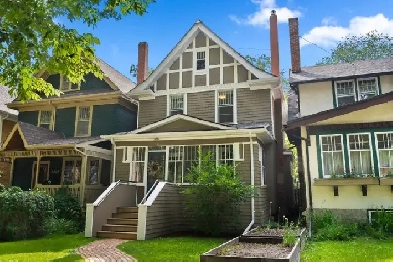 2222 Montague St - Move In Ready Character In Cathedral Image# 10