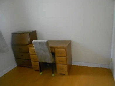 Sept.1-Room near Algonquin College Image# 1