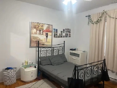 COLOCATION■TOUT INCLU■PMetro Snowdon Image# 1