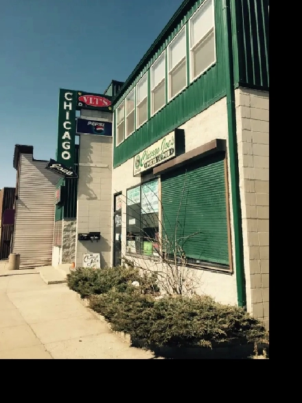 Restaurant, Bar & Cafe All in One near Downtown Image# 1