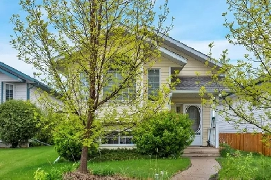 40 COUNTRY RIDGE CL., LACOMBE - BI-LEVEL WITH LEGAL SUITE Image# 1