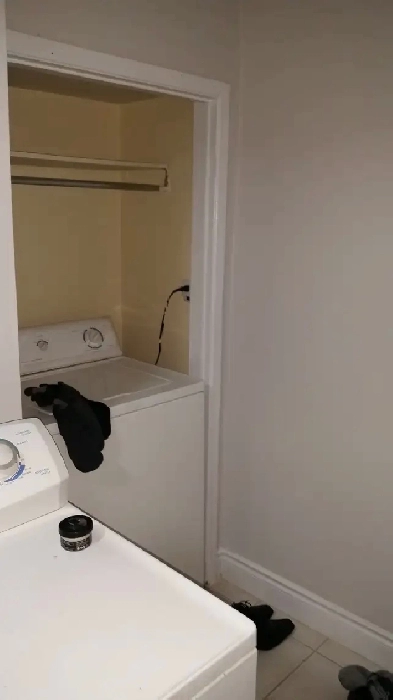 Spacious Basement for Rent Near Sheridan College Brampton Image# 18