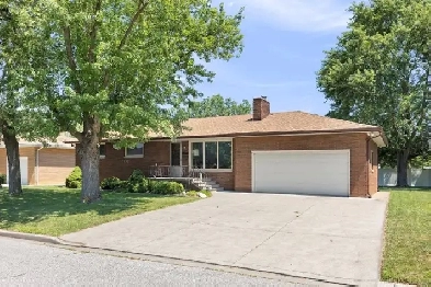 2992 Byng Road, Windsor ON Image# 1