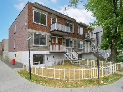 Renovated 3 /12 for rent Image# 3