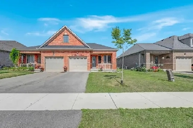 House For Sale in Tillsonburg Image# 1