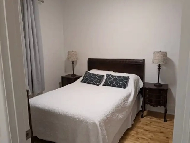 Fully furnished apartment available in Verdun - $1050 Image# 1