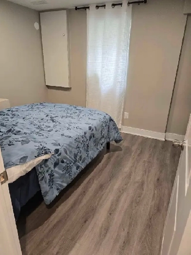 Room for Rent – $475 Shared / $850 Private – 517 Crestwood Drive Image# 1