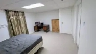 Oversized 1 bedroom basement suite w/ walk-in closet Image# 1