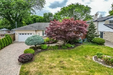 STYLISH BUNGALOW W/PRIVATE BACKYARD OASIS - 2 1 BED, 2 BATH Image# 1