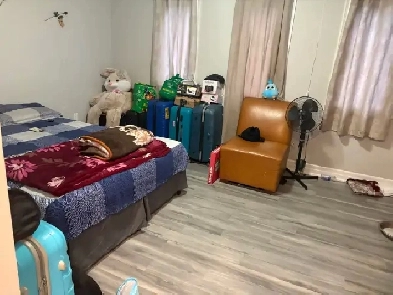 Private room with private wash room for rent Image# 1