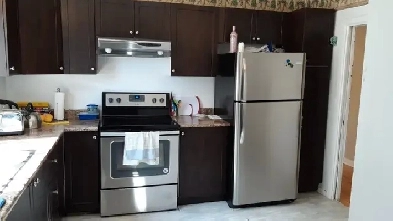 STUDENTS! - BRIGHT, CLEAN rooms near CARLETON - WATER Included Image# 1