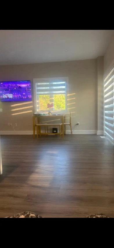 Room with independent washroom available Image# 1