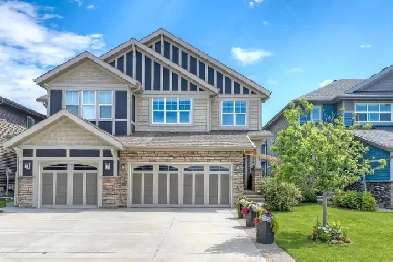 3 BEDROOMS   BONUS ROOM | WELL-MAINTAINED | DOUBLE GARAGE! Image# 3