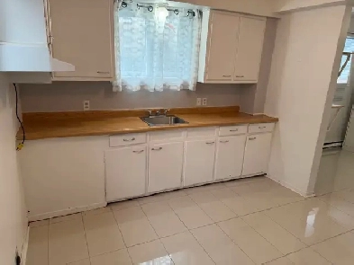Logement à louer 3 1/2 à St-Hubert secteur Laflèche. Image# 8