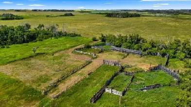 Excellent Mixed Grazing & Crop Land Opportunity near Lipton, SK Image# 8