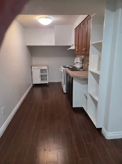 2 bedroom basement suite for rent Image# 1