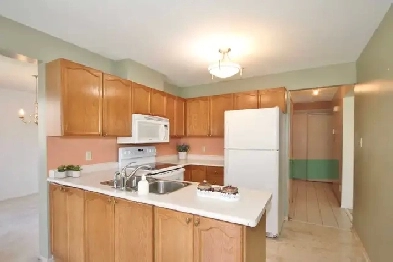 Charming 4 bedroom detached house Image# 9