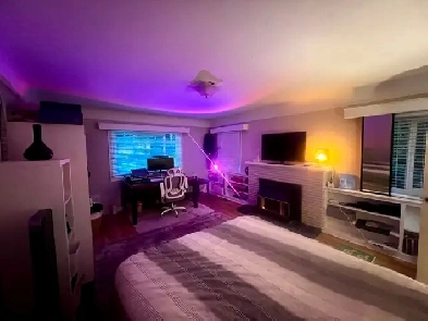 1 bd in house 7 min to UVIC Image# 1