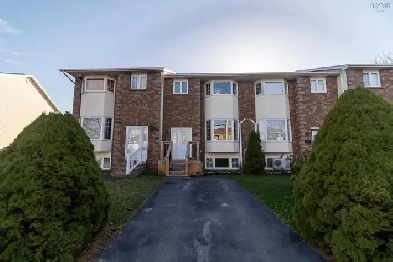 3 Bed, 2.5 Bath Detached Home – Portland Estate, Dartmouth Image# 16