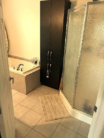 ✨ SPACIOUS 2-BEDROOM CONDO FOR RENT – 970 sq ft WITH GARAGE – PR Image# 7