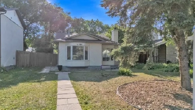 6 Bedroom, 4 Baths,  1,612 SF house for sale FORT RICHMOND Image# 9