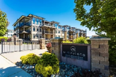 2 bed plus den in Mira Vista! Image# 8