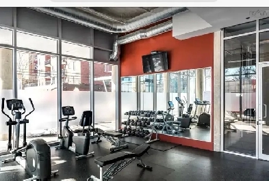 Downtown Condo, $2150 Image# 1