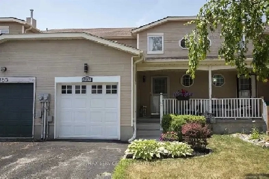 Rent 3 Bedrooms 1.5 Bath finished Student house central Kingston Image# 5