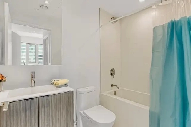 Master Bedroom & Private Washroom Image# 2