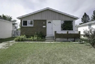3 Bedroom 2 Full Bath house in St Norbert avaiable for rent Image# 1