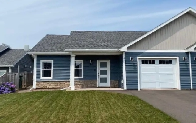 Home in Summerside, Prince Edward Island Image# 9