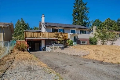 Charming 4 Bedroom Family Home Near Departure Bay! Image# 6