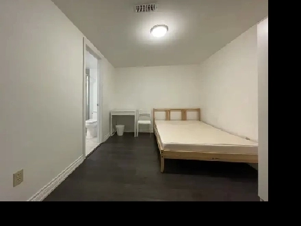 ❤️ Room with Private bathroom for rent Image# 1