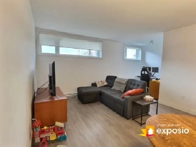 Magnifique condo 2 chambres au coeur du Plateau Image# 10