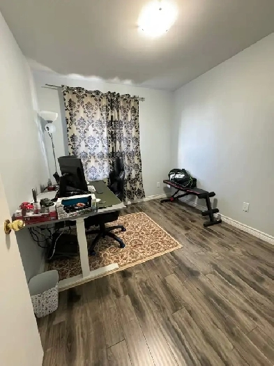 3 bedrooms Town House  for rent Sep 1st 2025 Image# 3