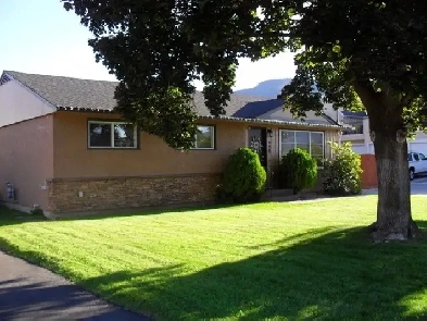 Beautiful three bedroom two bath home Image# 10