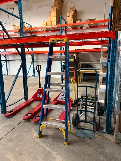 Fully Equipped 4,000 Sq Ft Warehouse $29 All-In | Move-In Ready Image# 1