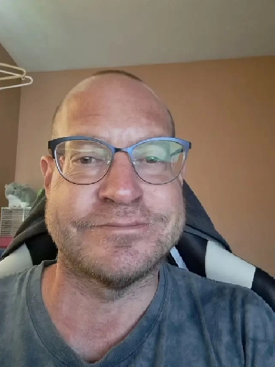 45 year old male seeking room to rent. Image# 1