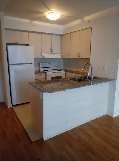 1 Bedroom condo at Yonge & Finch Image# 1