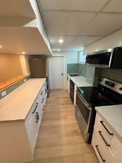 2 Beds 1 Bath Apartment Image# 1