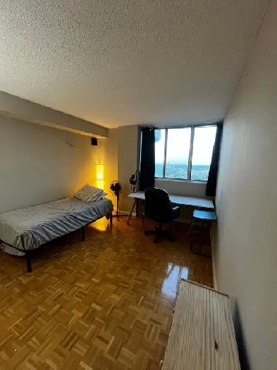 Private Room For Rent In Scarborough Image# 6